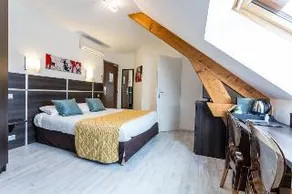 Logis Hotel du Centre - Image 3