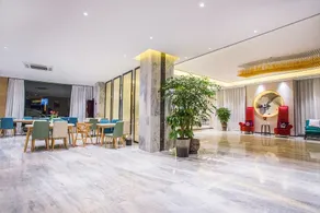 Peninsula Spring Hotel - Image 5