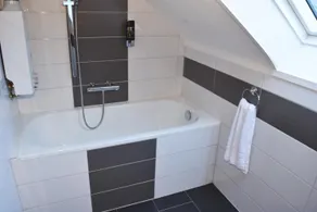 AB Apartment 56 - Image 3