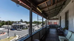 The Corner Hotel Alexandra - Image 5