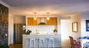 Luxury Lake Nagambie Retreat - Image 2