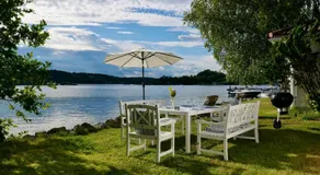 Cabin With Sunset Views And Private Dock - Image 5