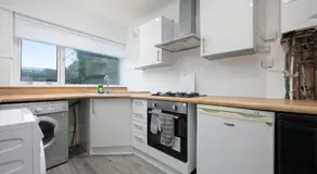 2BR Sleeps 6 with Parking Near Linlithgow Palace - Image 5