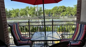 Ultra Spacious Penthouse - Apt 2 - 3 Combo -15 Mins from NYC - Image 5