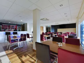 Travelodge Blackpool South Promenade - Image 2