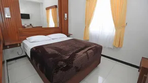 Bukit Dago Hotel - Image 2