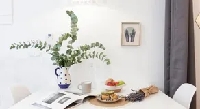 RB - Urban loft retreat, comfort & good location - Image 5