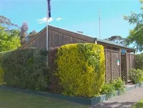 Strahan Beach Tourist Park - Image 5