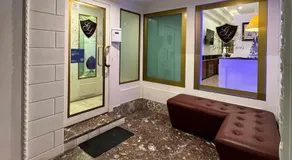 GianLuis Luxury Suites - Image 4