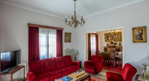Peaceful 2-bedroom village house near Tripolis - Image 2
