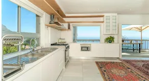 Kettle's Guesthouse - Image 5
