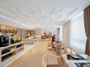 Vienna International Hotel 5.0 Shaoguan High-speed Railway Station Plaza - Image 3
