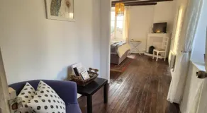 La Cour - Image 2