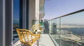 Apartment with Burj Khalifa and Water View in Creek Harbour - Image 4
