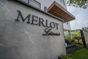 Merlot Leisures - Image 3