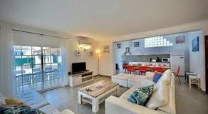 Albufeira Summer Villa 2 with Pool by Homing - Image 2