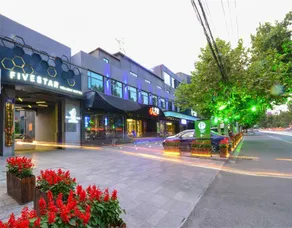 Five Star Holiday Hotel - Image 5