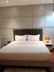 Besstin Hotel - Image 2