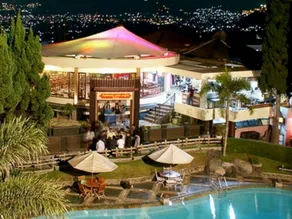 Purnama Hotel - Image 4