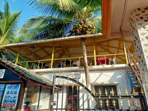 Coconut Tree Resort - Image 5