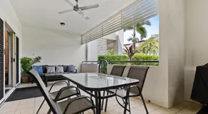 Cozy 3-Bedroom Oasis with Pool Access in Cairns - Image 3