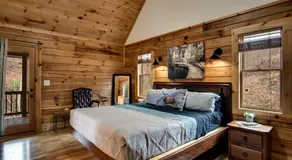 Cozy Cabin Retreat: Tiny Trotter - Image 2