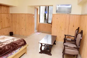 Quality Inn Hotel Murree - Image 5