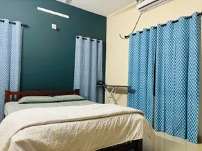 Crown imperial apartments - Image 5