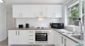 Aircabin - Colyton - Modern - 2-Bed Granny Flat - Image 3