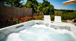 Love room romantique avec jardin et Jacuzzi - Image 3