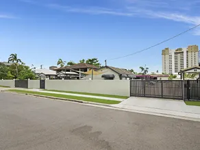 Townsville Holiday Apartments - Image 5