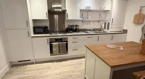 Reading Retreat – 1 Bed with Private Parking - Image 4