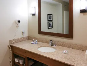 City Express by Marriott Milford Cooperstown - Image 2