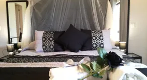 Sensations Guesthouse - Image 2