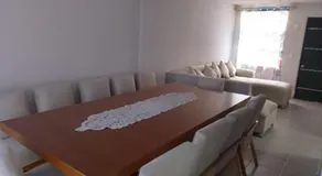 Platinum House - Image 3