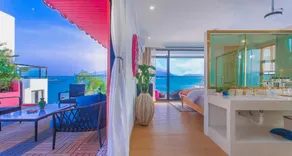 52 Hertz Guesthouse - Image 2