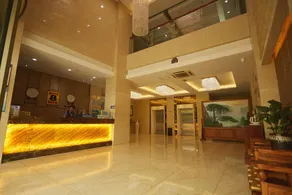 Super 8 Hotel (Rushan Shenzhen Road Branch) - Image 3