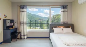 Gapyeong Star Forest Private Pool Villa - Image 3