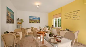 Bike & Wind Hotel Villa Maria - Image 3