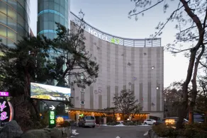Yongin Singal Hotel Forest - Image 3
