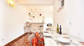 House House Roko - Image 3