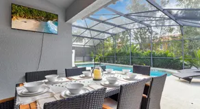 Family Oasis 5BR Villa with South Facing Pool and Games Room Near Disney - Image 2