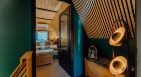 Maroska Pine - Image 4