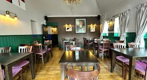 The Prince Albert Pub & Hotel with onsite FREE PARKING 2 minutes from Legoland - Image 5