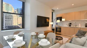 Urban Escape Bright 2BR 2BA in FiDi - Image 3