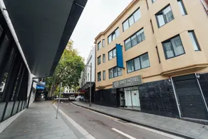 Uno Hotel - Image 3