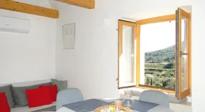 Heritage Apartments Kyra & Fox in Pitve, Hvar - Image 2