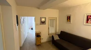 Alfredo's House - Image 1