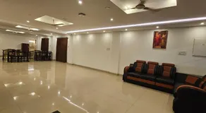 BLUEWAY RESIDENCY DOWNTOWN HOTEL - Image 2