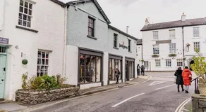 Owd Peg's, Traditional Cottage-Bowness Centre - Image 3